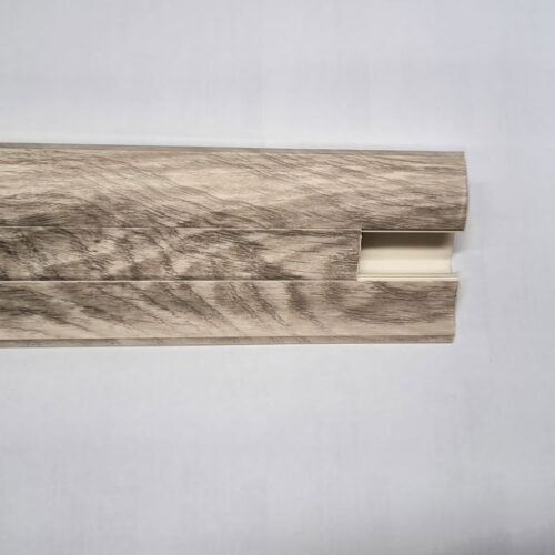 9184 Laminat lajsna Oak Novara 837